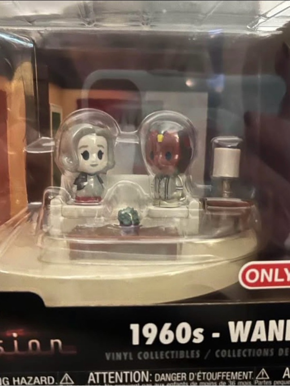 Funko 1960s Wanda Vinyl Collectible Set - White, Brown, Red